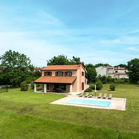 Villa Maslina By Briskva