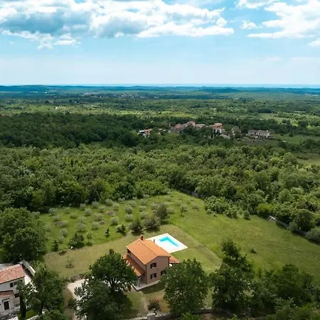 Maslina By Briskva Porec